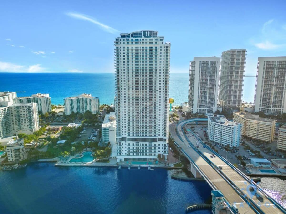 好莱坞Luxury With Stunning View, Balcony, Amazing Pools公寓 外观 照片