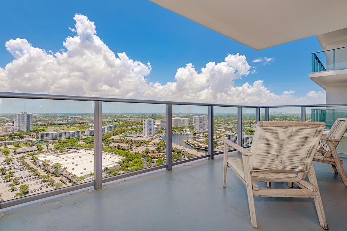 好莱坞Luxury With Stunning View, Balcony, Amazing Pools公寓 外观 照片